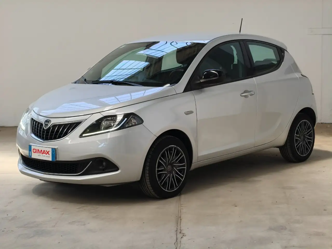 Lancia Ypsilon 2021