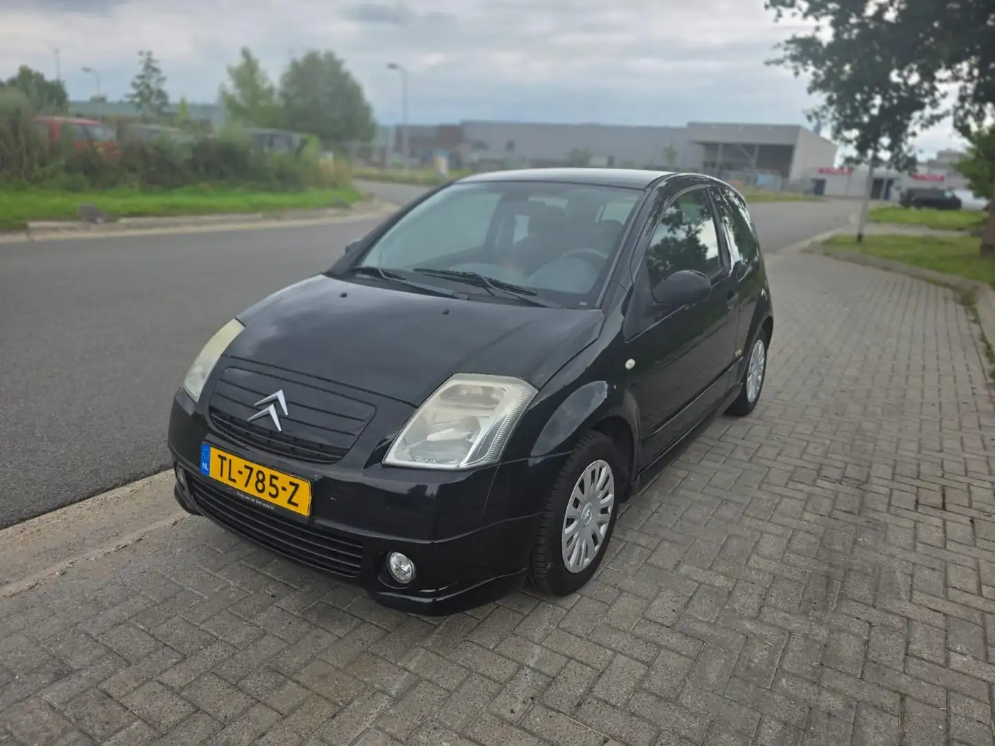 Citroen C2 1.1i Séduction Zwart - 1