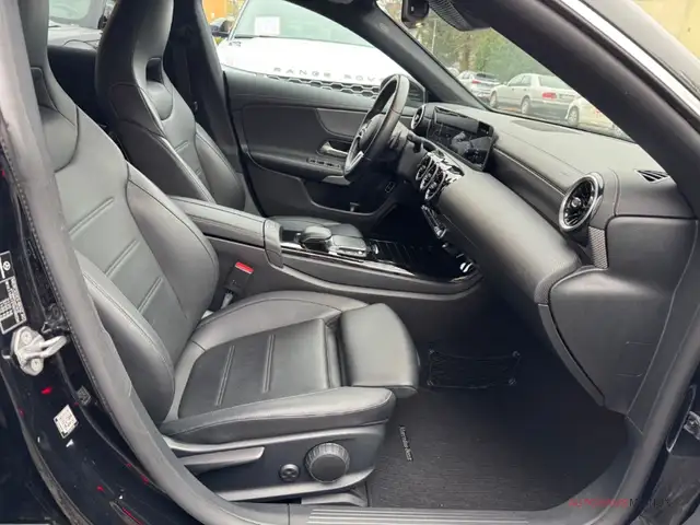 Mercedes-Benz CLA view 15