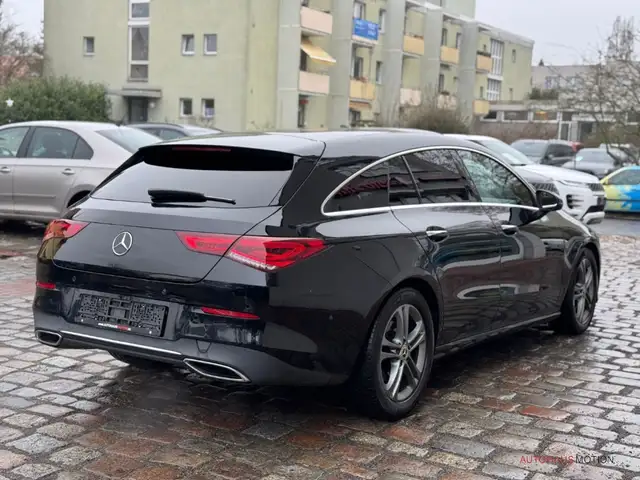 Mercedes-Benz CLA view 5