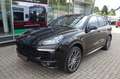 Porsche Cayenne S 4.2 Diesel V8 Platinum PANO/ACC/LUFT Zwart - thumbnail 1