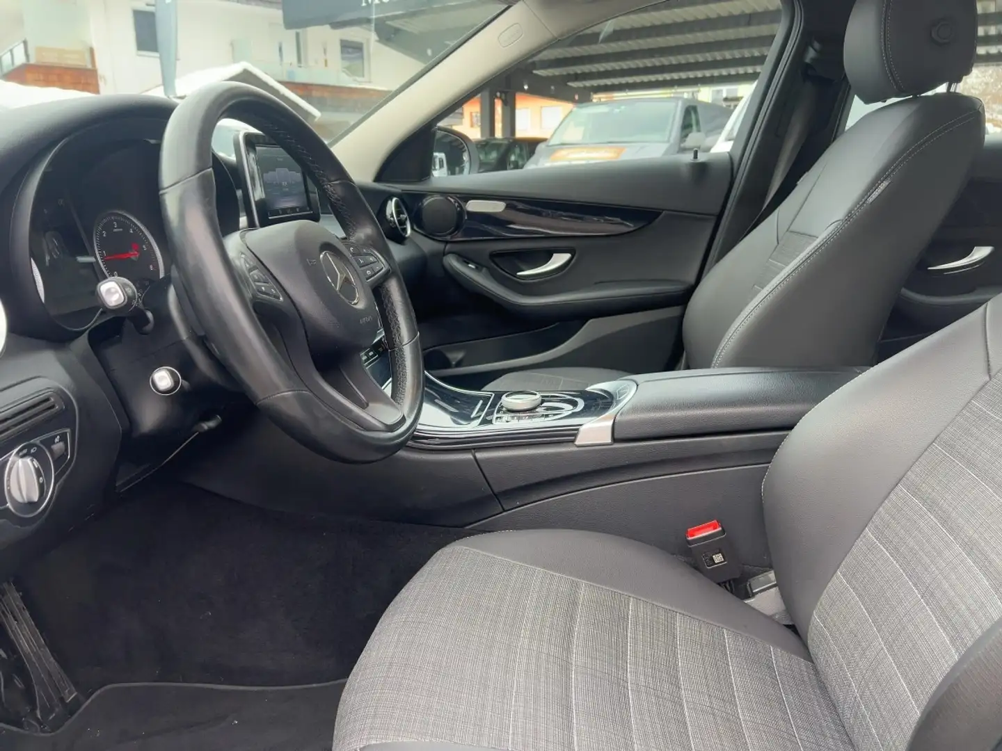 Mercedes-Benz C 220 d 4MATIC T-Modell *PTS*Shz*LED*Klima* Weiß - 2