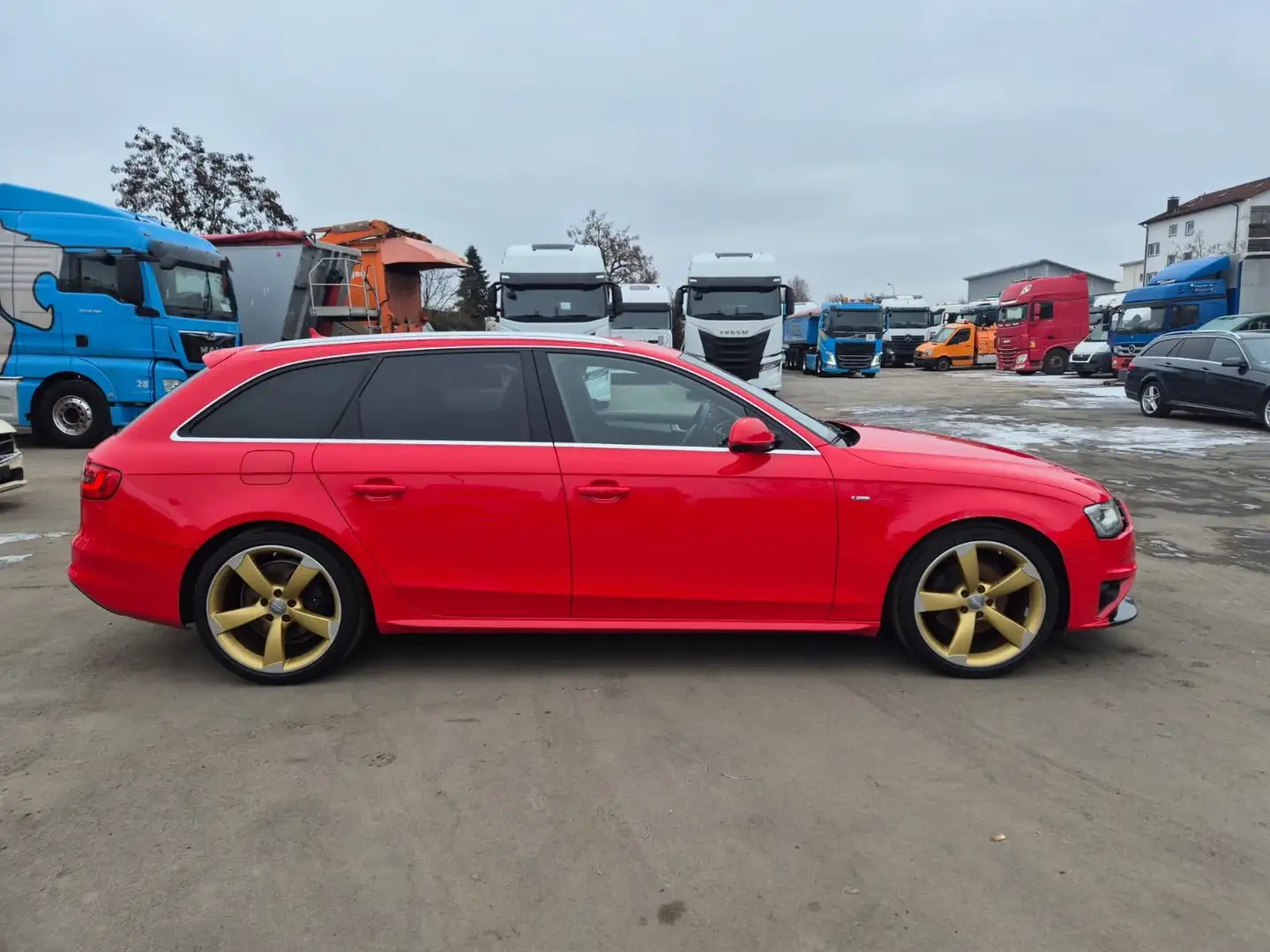 Audi A4 A4 Avant S line Quattro 2.0TDI *Xenon/MMI+/Temp Rot - 2