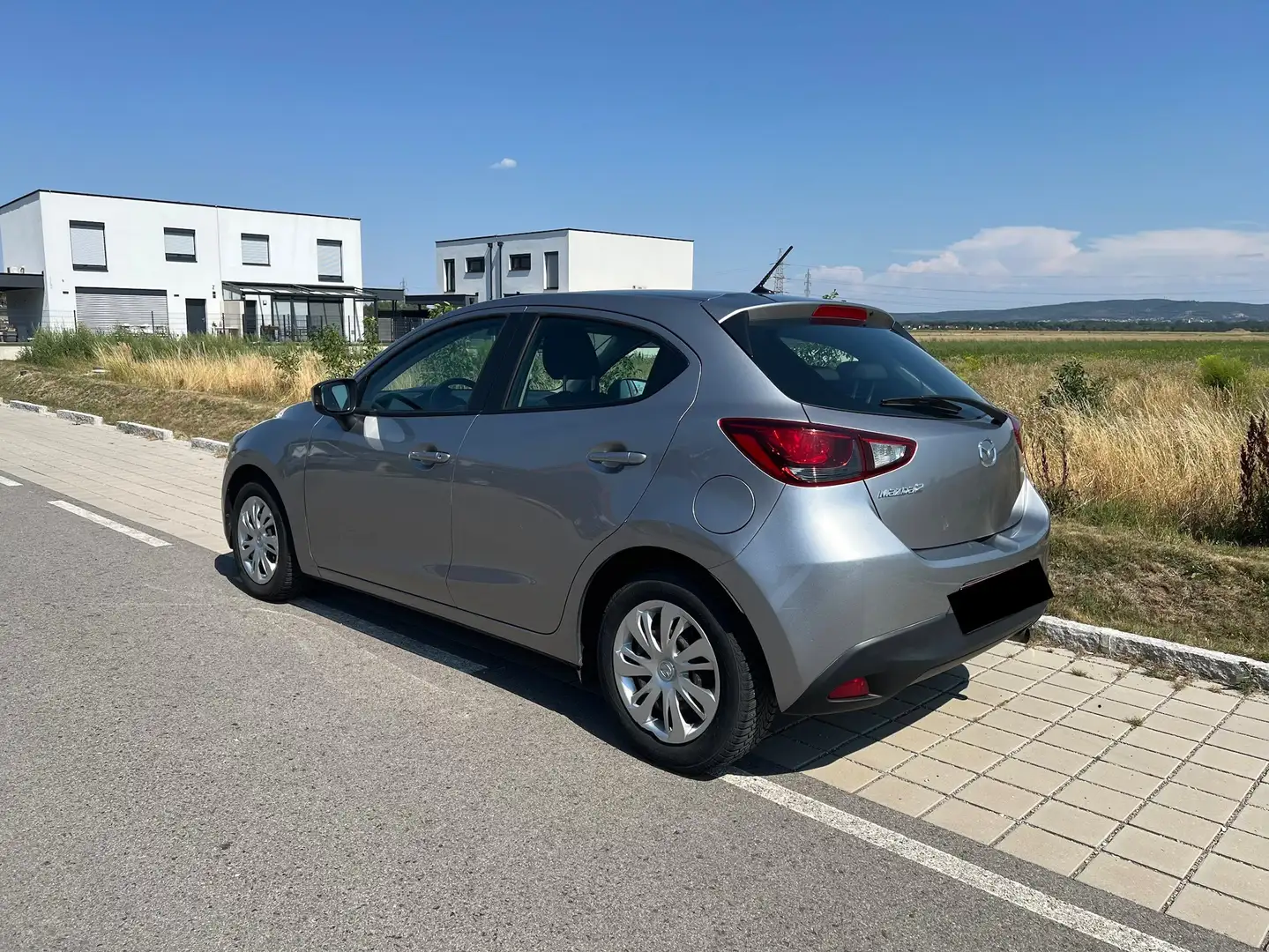 Mazda 2 Mazda 2 G75 Emotion Emotion Grau - 2