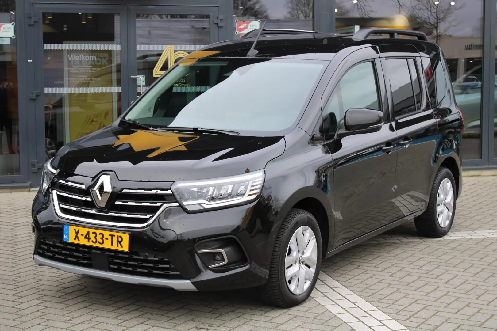 Renault Kangoo TCe 100 Intens | Navigatie incl. Carplay | Camera Zwart - 2