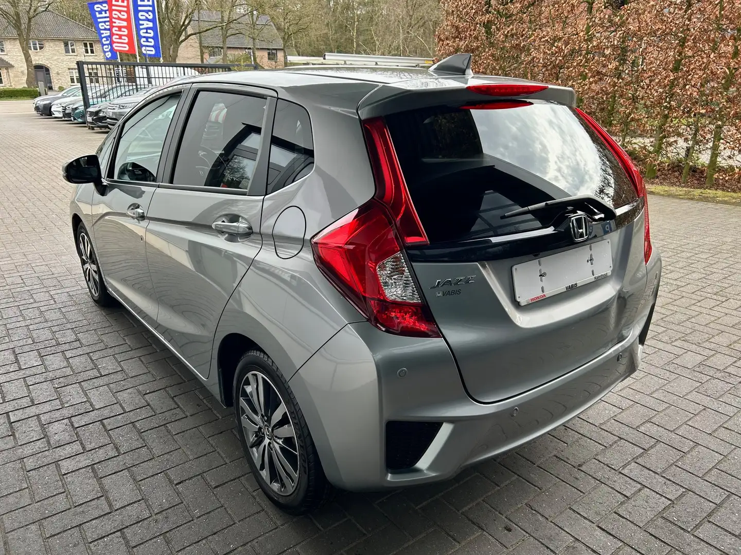 Honda Jazz 1.3i-VTEC Elegance CVT -€2500 SUMMER DEAL Gris - 2
