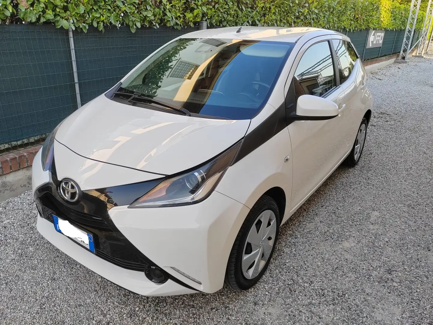 Toyota Aygo Aygo 5p 1.0 Bianco - 1