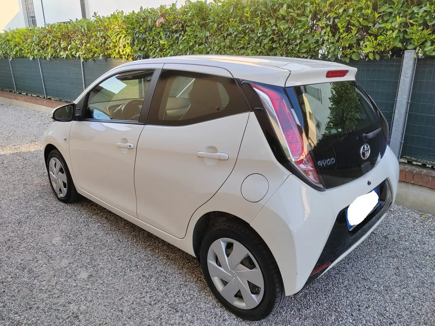 Toyota Aygo Aygo 5p 1.0 Bianco - 2