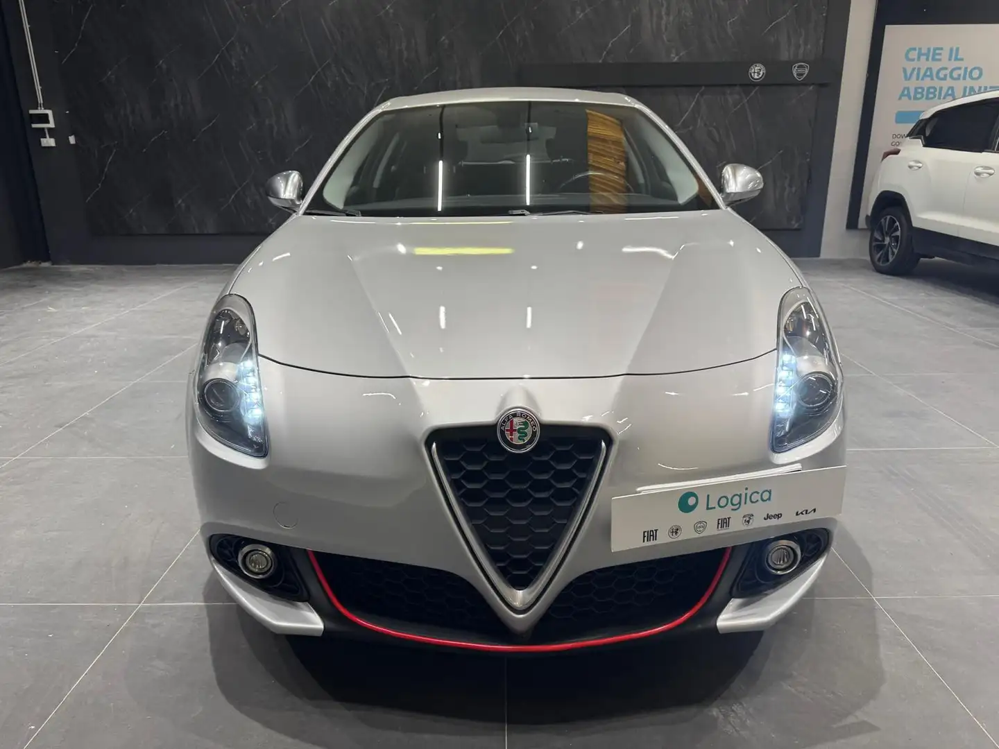 Alfa Romeo Giulietta 1.6 JTDm Business Grigio - 2