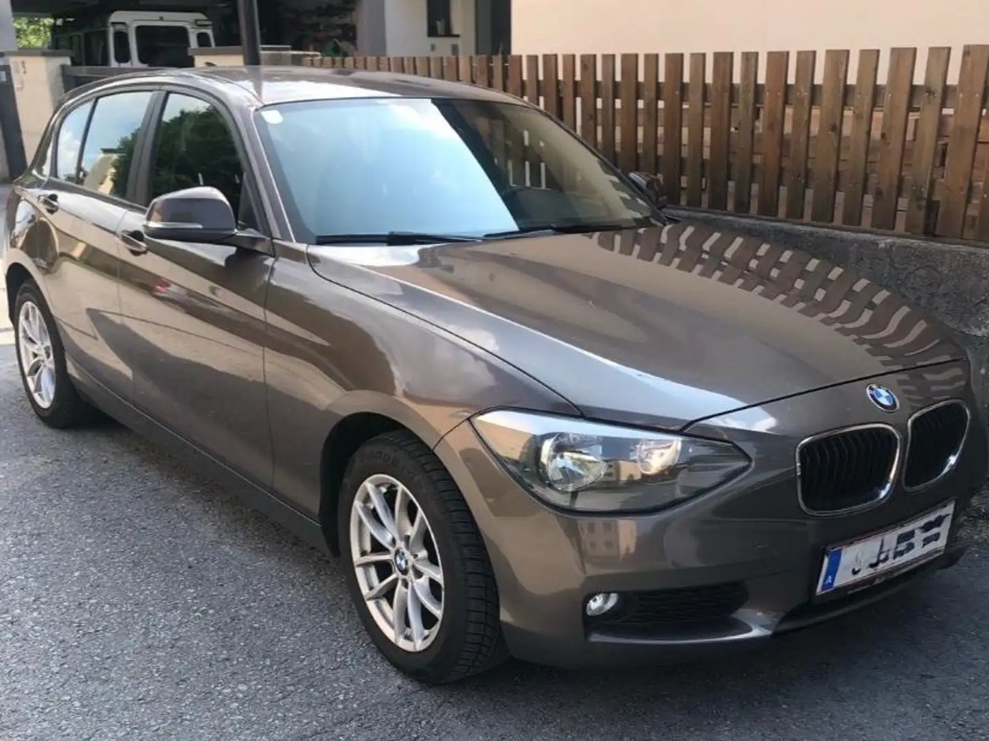 BMW 116 116d Efficient Dynamics Edition Edition Bronze - 1