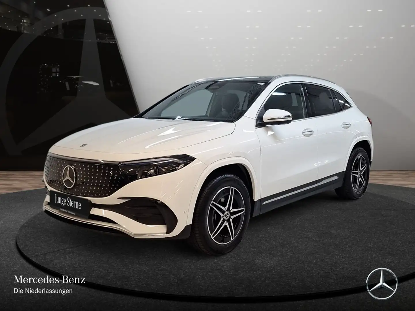 Mercedes-Benz EQA 300 4M AMG+PLUS-PAKET+AHK+PANO+360+MEMORY+SPUR Weiß - 2