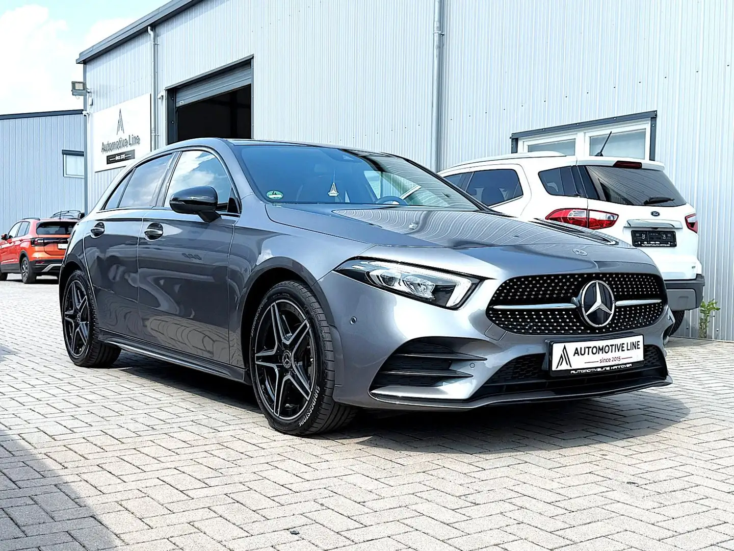Mercedes-Benz A 180 AMG LED/VIRTUAL/PANO/KAMERA/AHK/STANDHEIZ Gris - 1