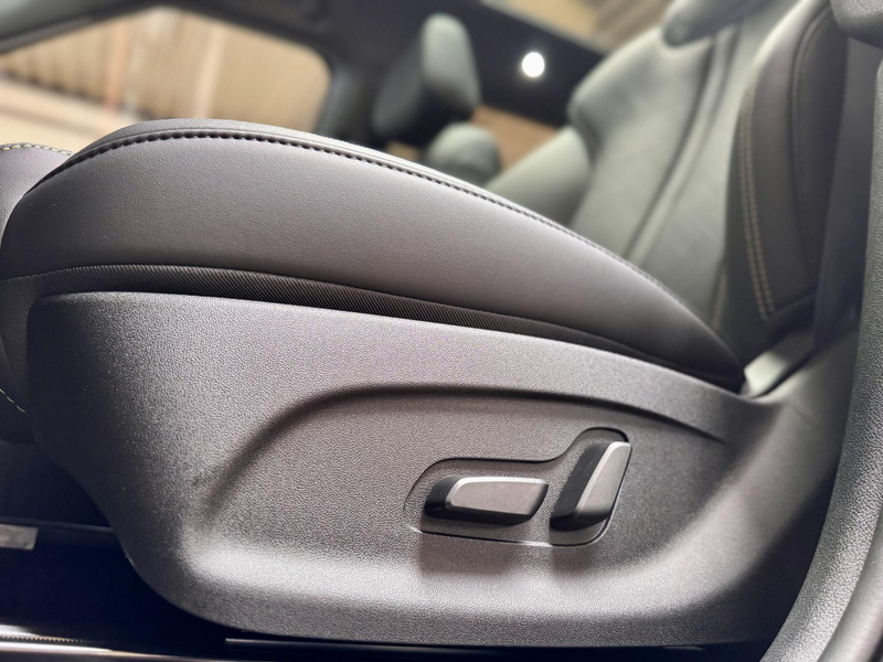 BYD Atto 2 1.5 DM-i Boost Demo | Panoramadak | CarPlay | Adap — photo 8