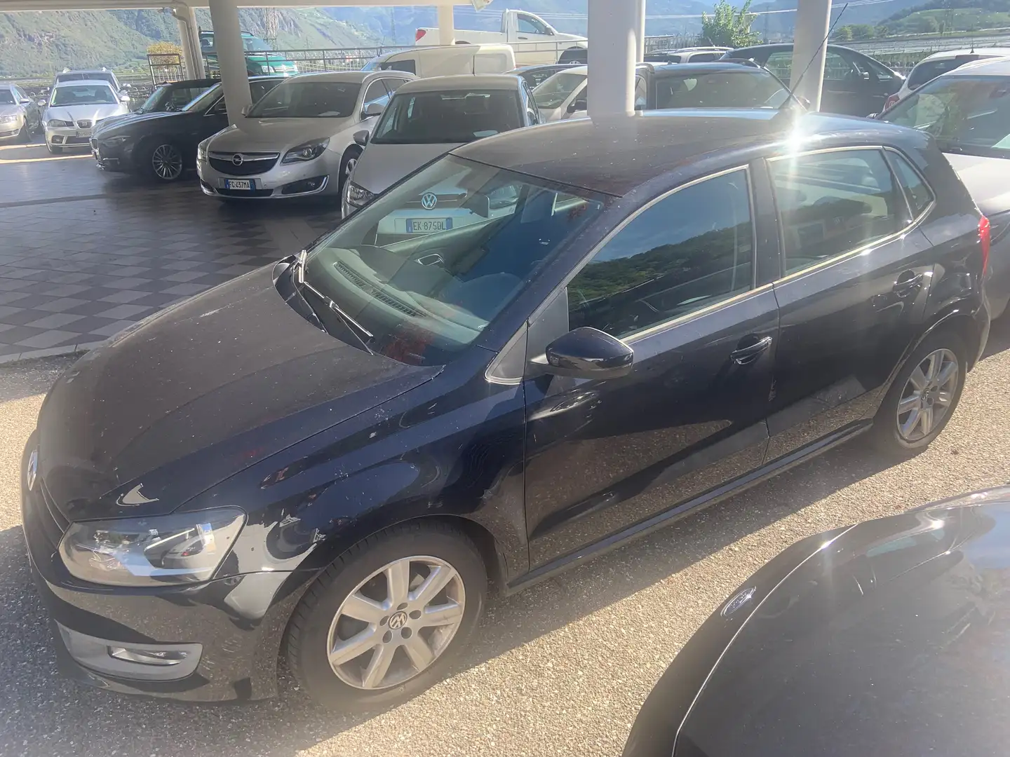 Volkswagen Polo Polo 1.6 TDI Comfortline Automatik Negro - 2