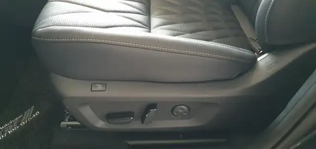Mitsubishi Outlander view 7