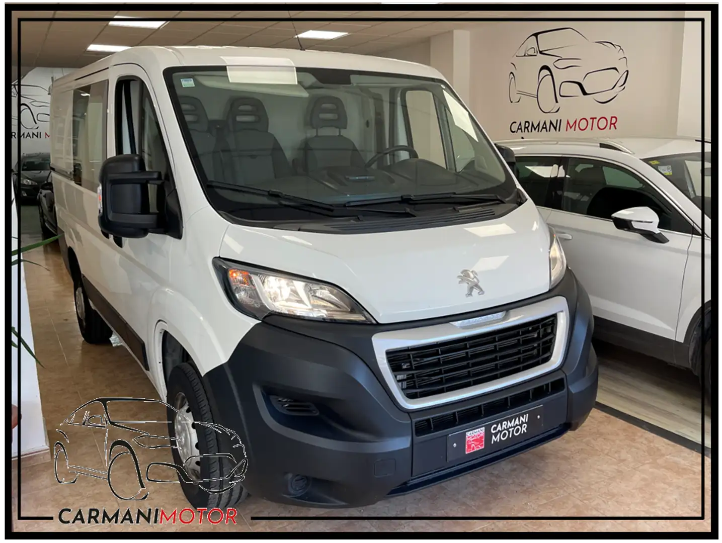 Peugeot Boxer Furgón 2.2BlueHDI 330 L1H1 Pack S&S 120 Blanc - 1