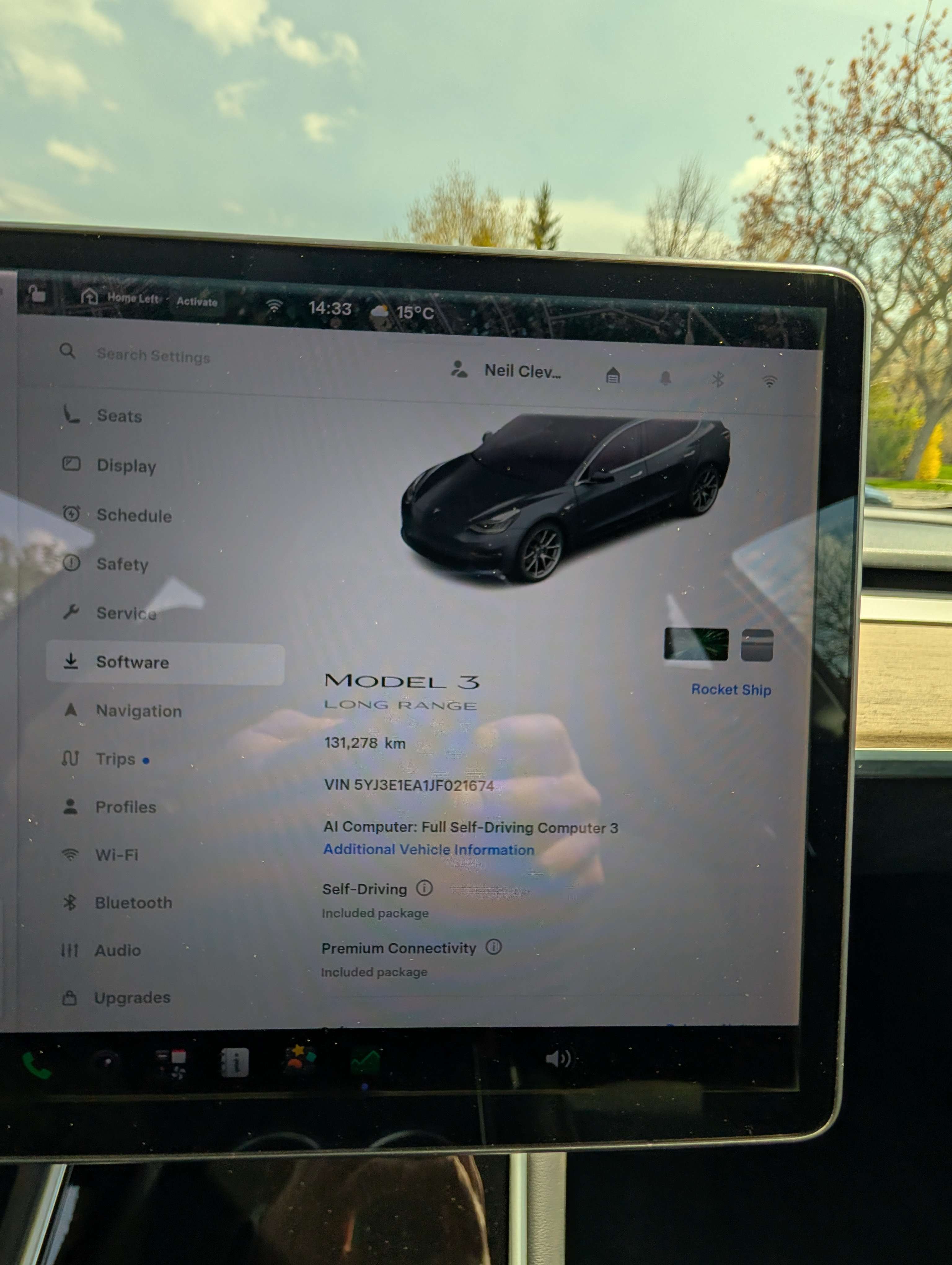 2018 Tesla Model 3 Model 3 Longrange rear wheel drive. thumb 16