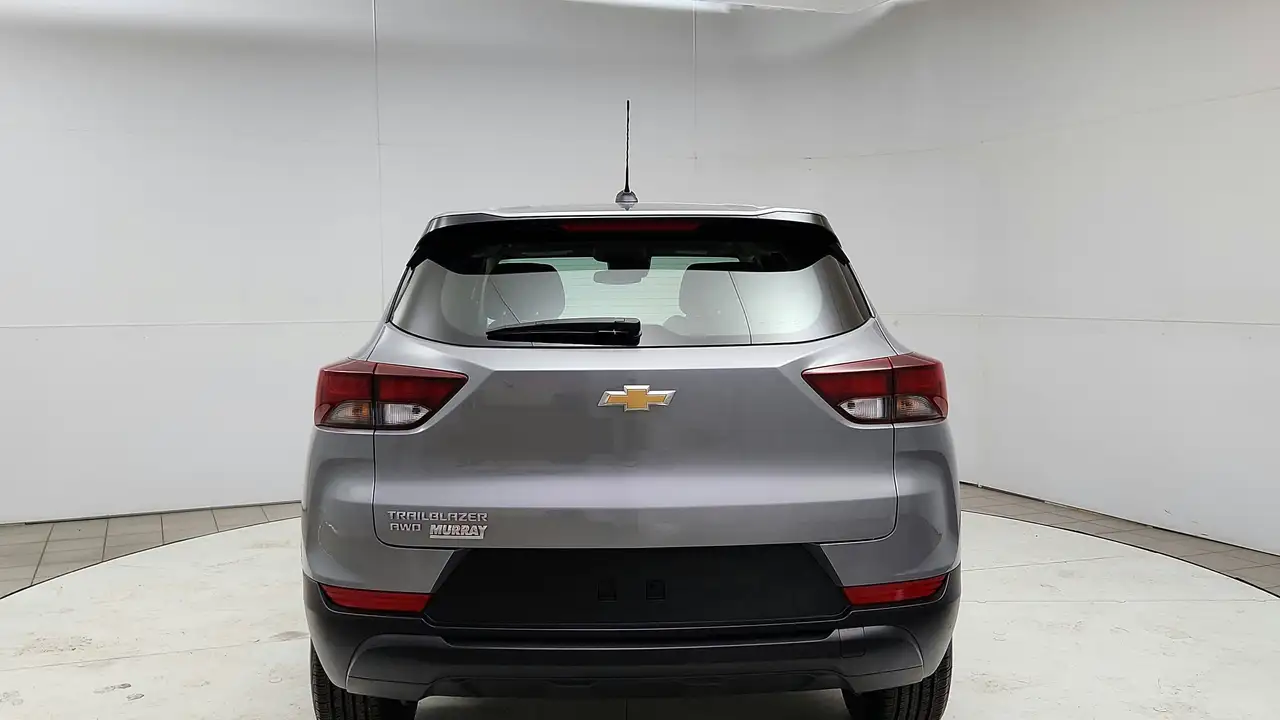Chevrolet Trailblazer снимка Chevrolet Trailblazer
