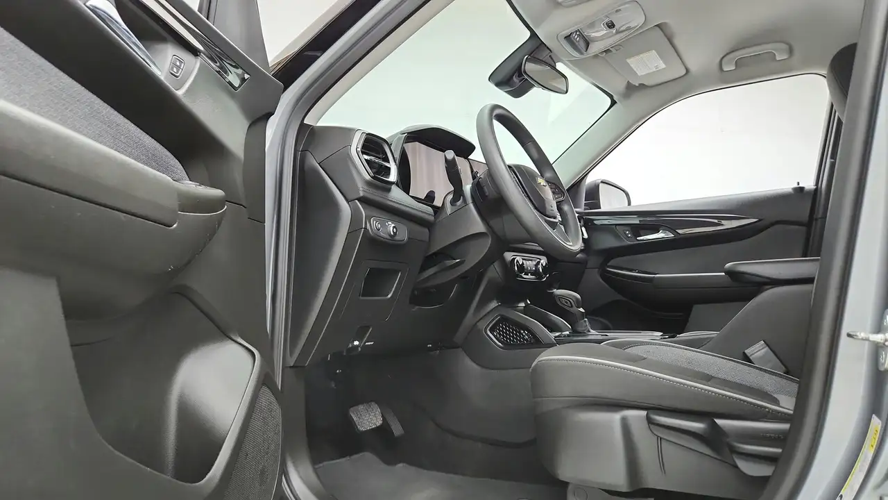 Chevrolet Trailblazer снимка Chevrolet Trailblazer