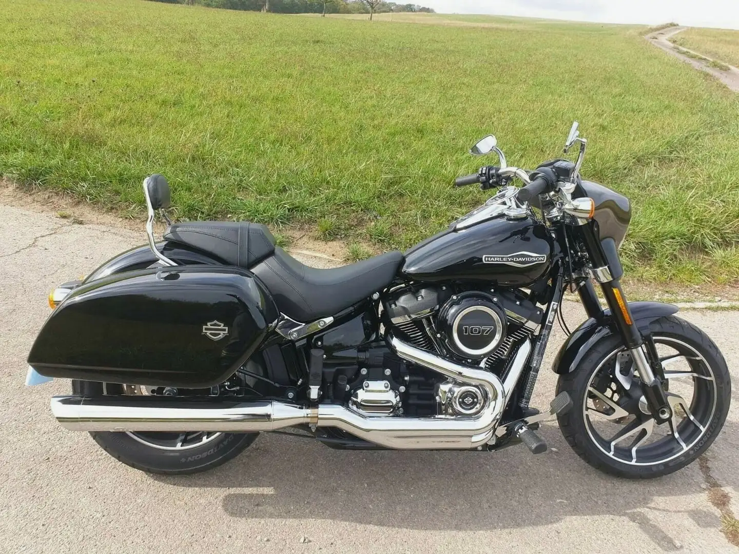 Harley-Davidson Sport Glide FLSB Negru - 1