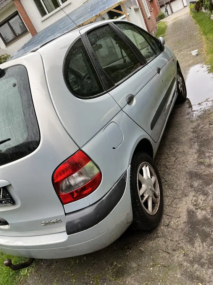 Renault Scenic 1.6 16V Dynamique, foto 2