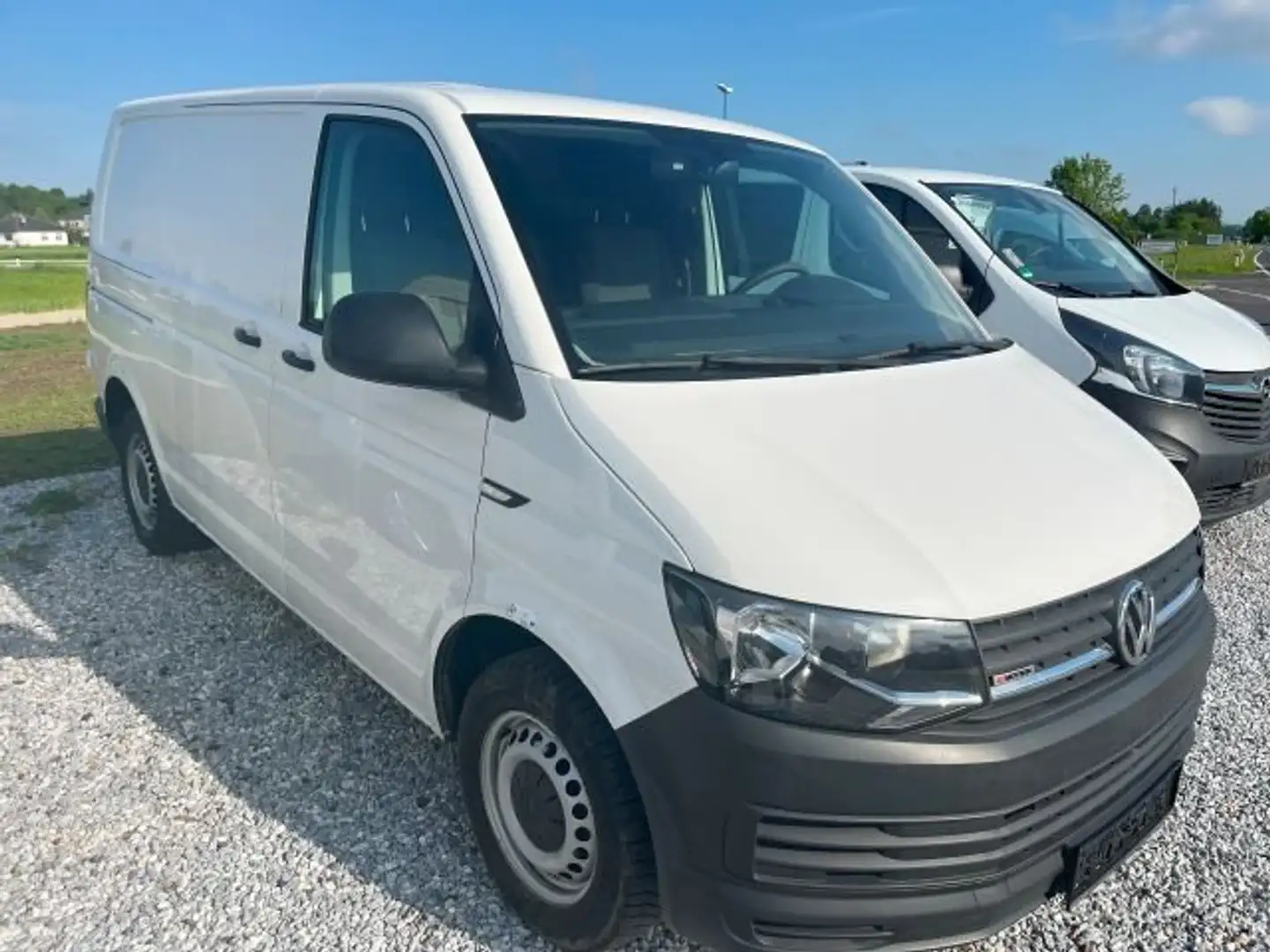 Volkswagen T6 Kombi KR  2,0 TDI 4Motion BMT Weiß - 1