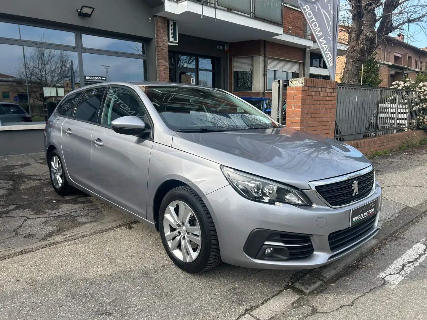 Peugeot 308 BlueHDi 130 S&S EAT8 SW Allure Grigio - 2