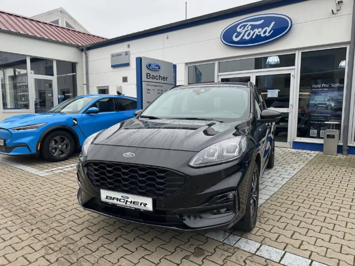 Ford Kuga Ford 2.5 PHEV ST-LINE X LED HEAD-UP B&O Noir - 1