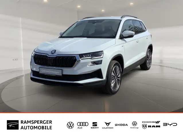 Skoda Karoq 1.5 TSI DSG Tour ACC Matrix Navi Kamera
