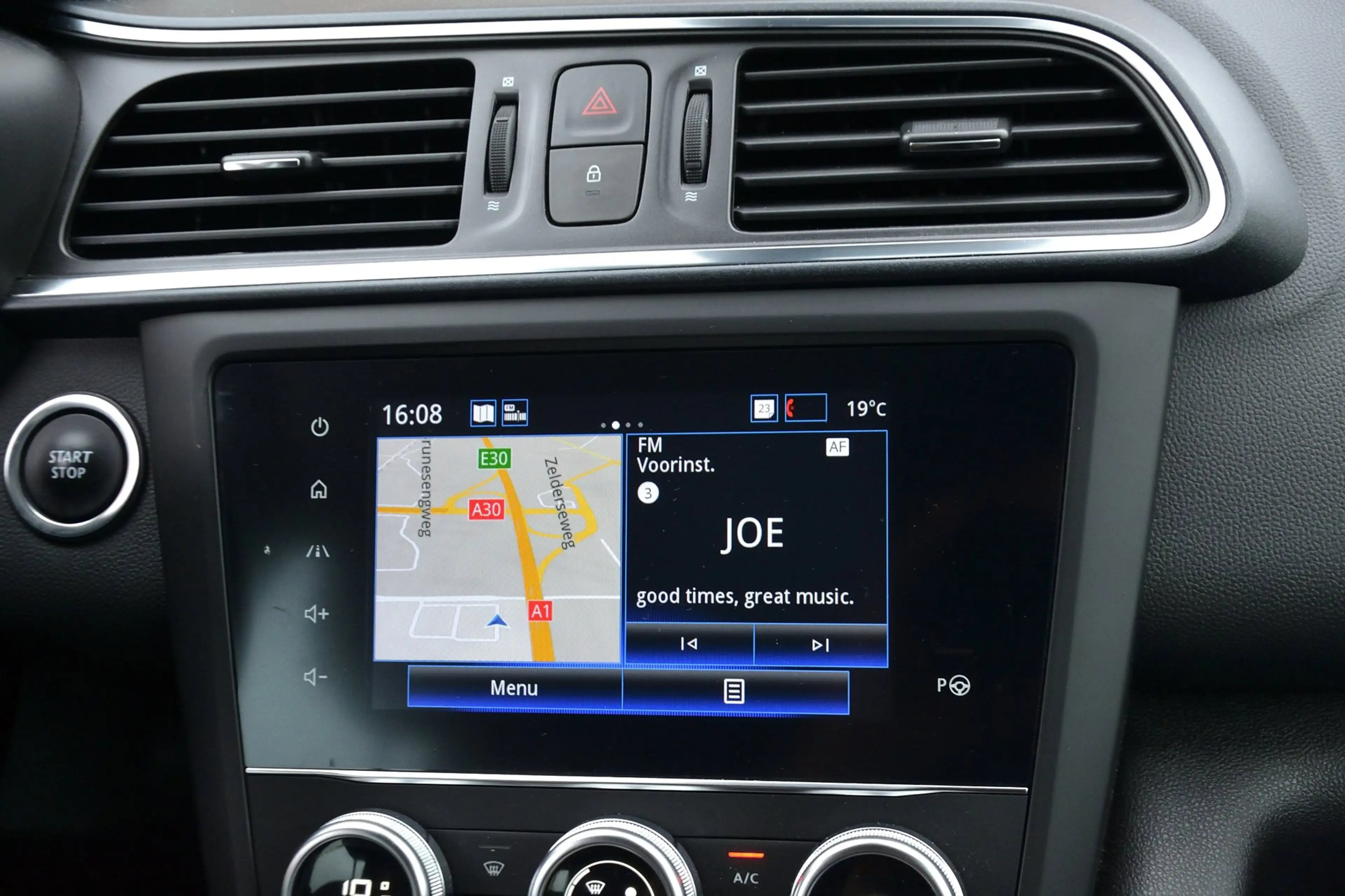 Renault Kadjar 1.3 TCe Intens | LED | Camera | Navi | Stoelverwar — photo 12