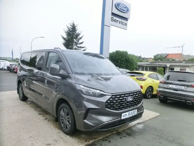 Ford Tourneo Custom