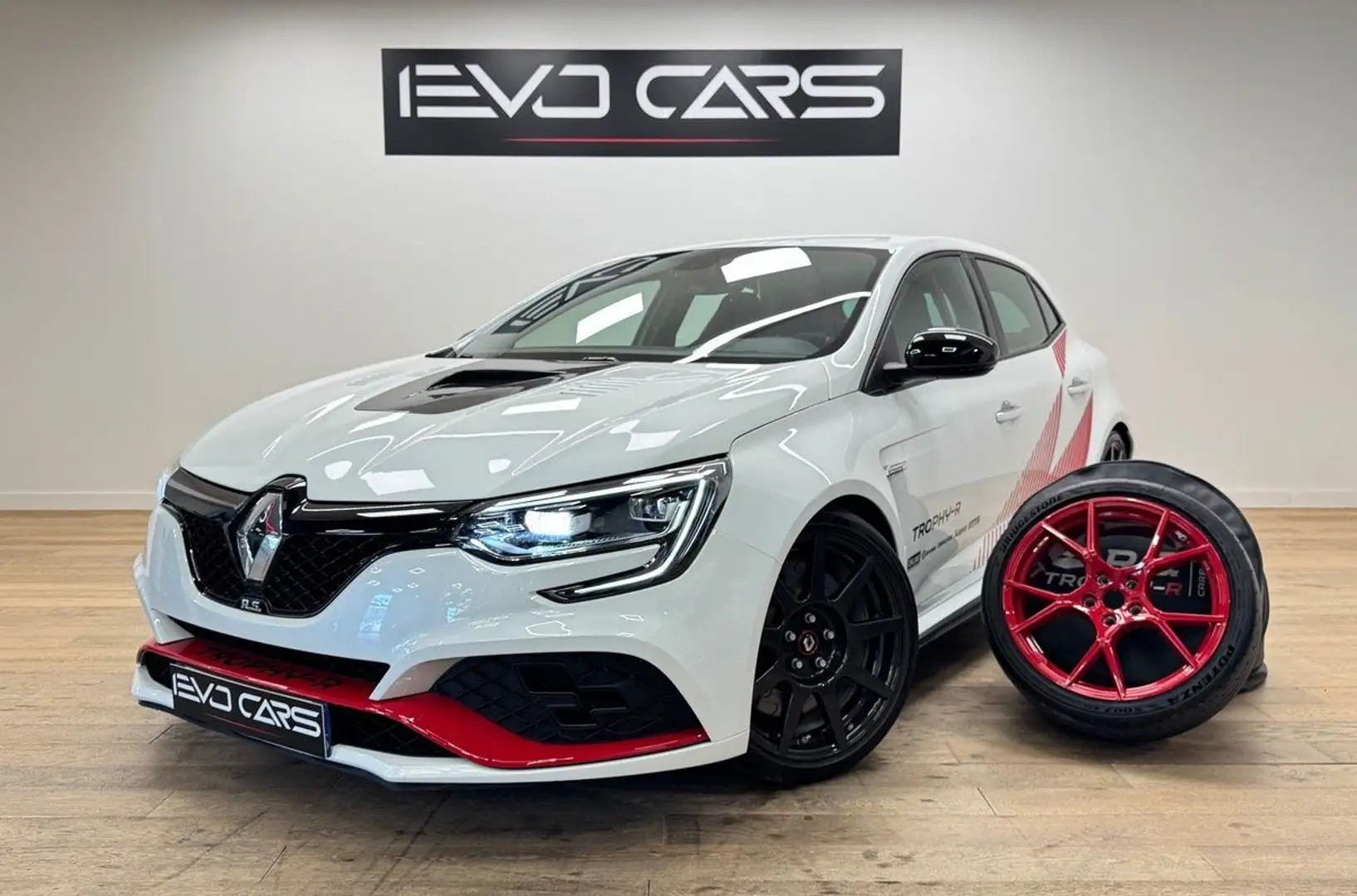 Renault Megane IV RS TROPHY R N°411/500 / Jantes carbone / Garant Fehér - 1
