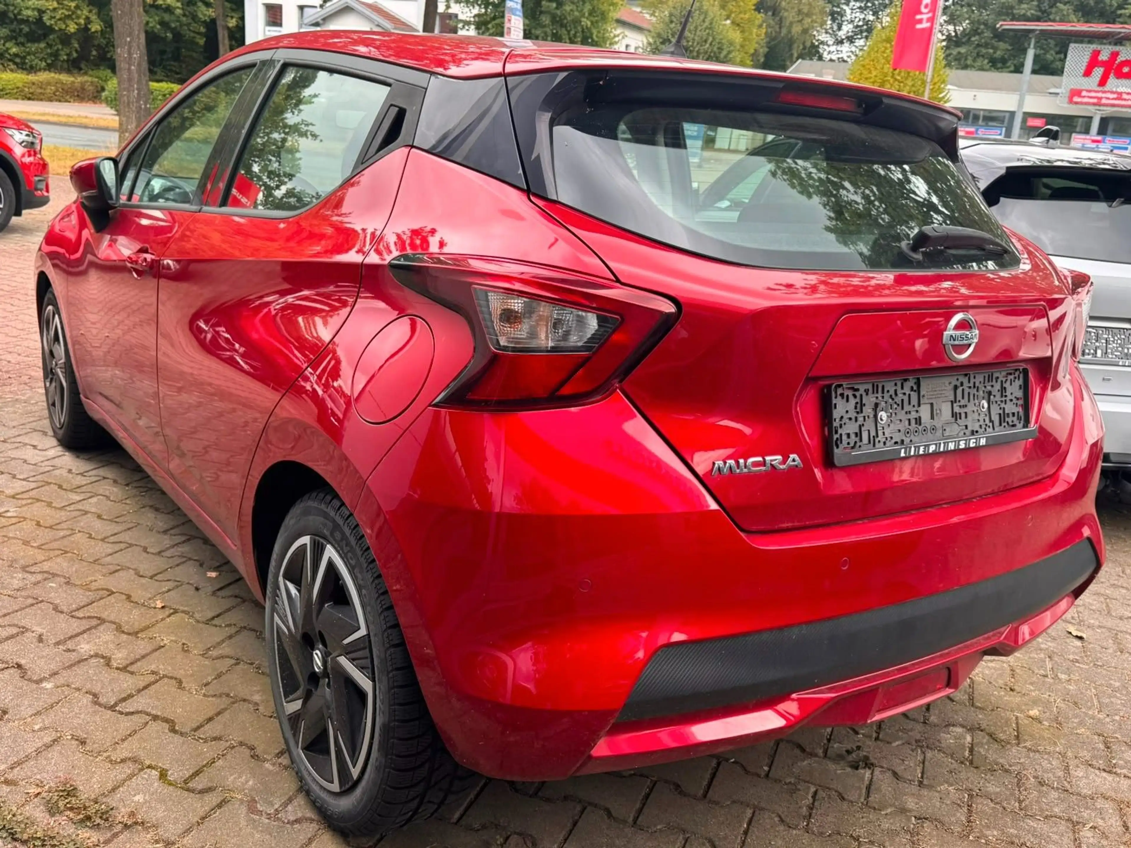 Nissan Micra 1.0 N-Way — photo 7