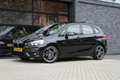 BMW 218 2-serie Active Tourer 218i M Sport | PANO | PDC V+ Zwart - thumbnail 4
