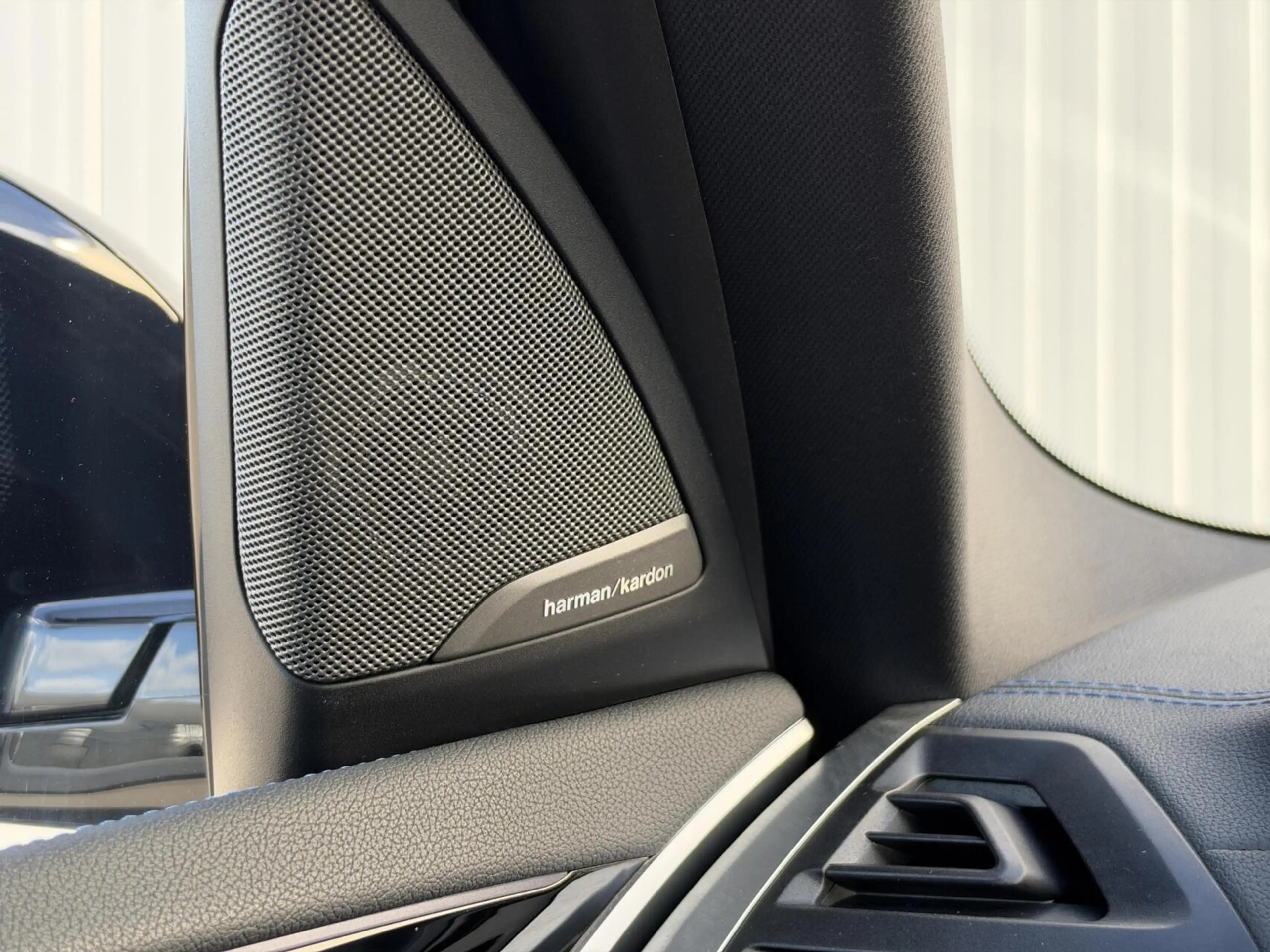 BMW iX3 High Executive 80 kWh|Trekhaak|Facelift|NL-Auto — photo 33