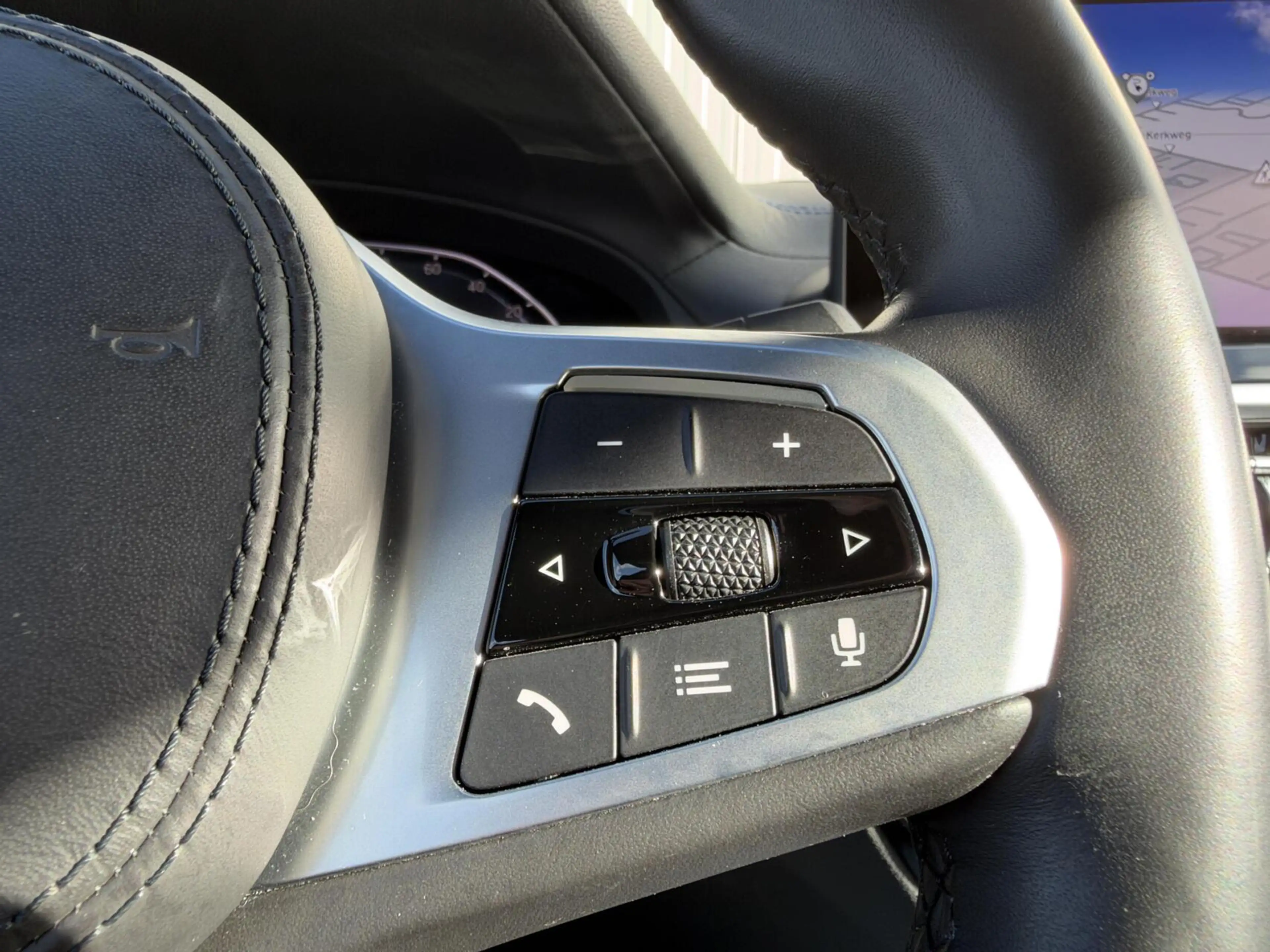 BMW iX3 High Executive 80 kWh|Trekhaak|Facelift|NL-Auto — photo 35