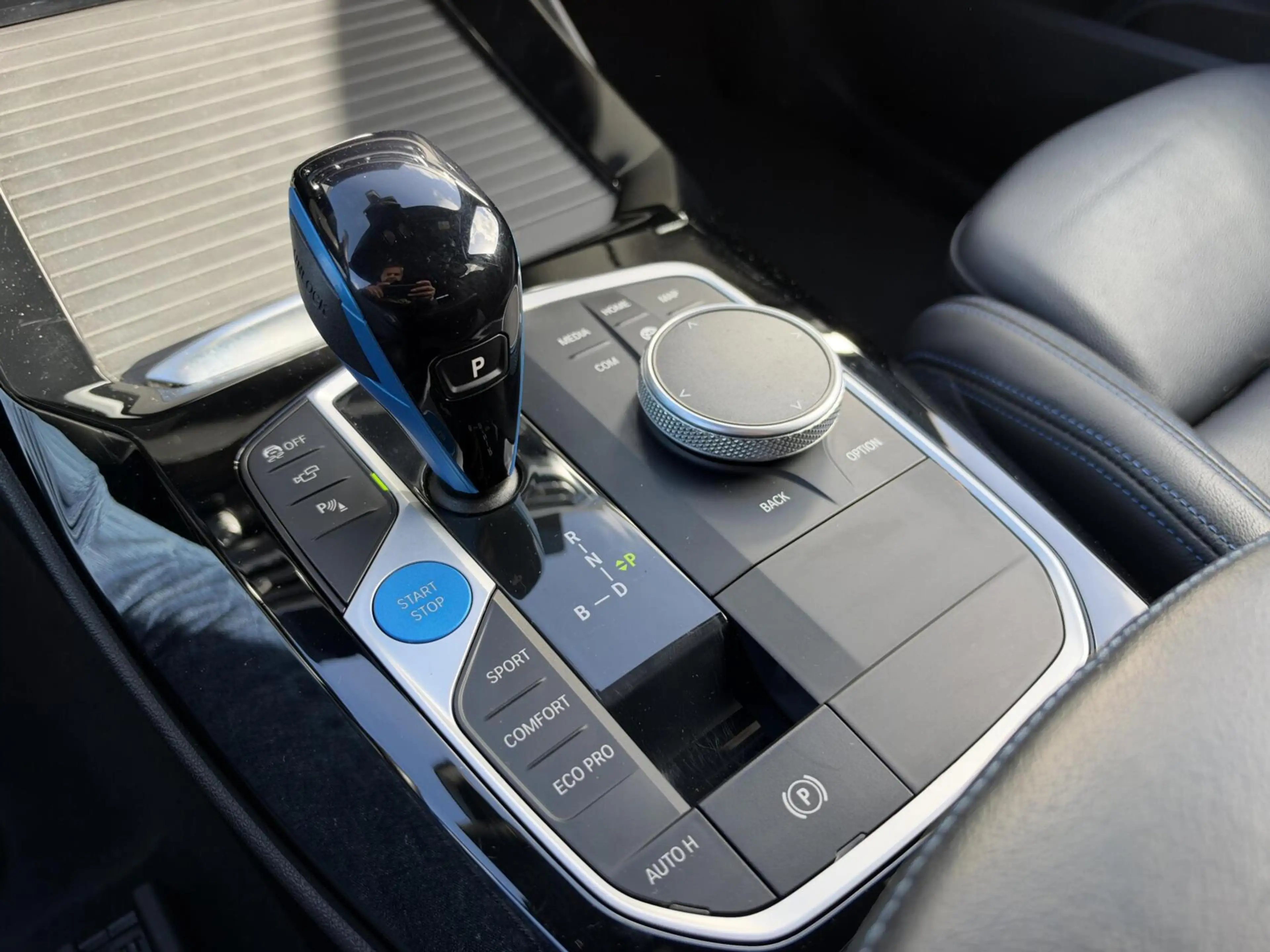 BMW iX3 High Executive 80 kWh|Trekhaak|Facelift|NL-Auto — photo 13
