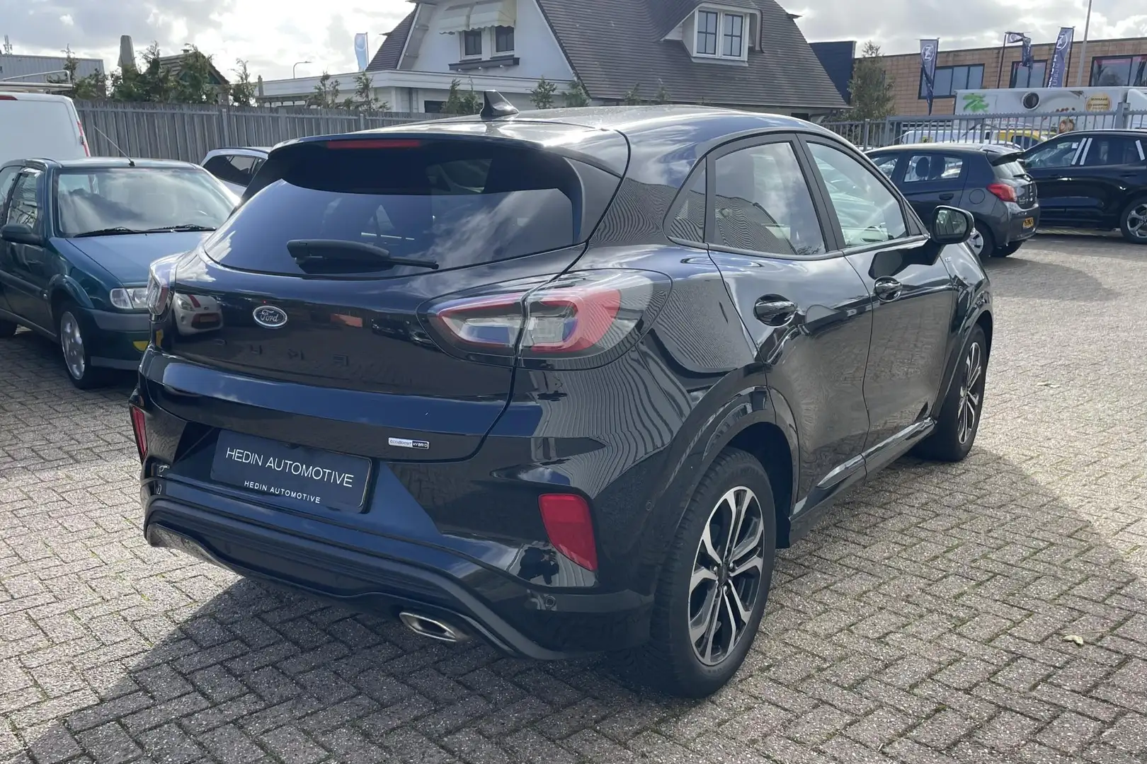 Ford Puma 1.0 EcoBoost Hybrid ST-Line X Noir - 2