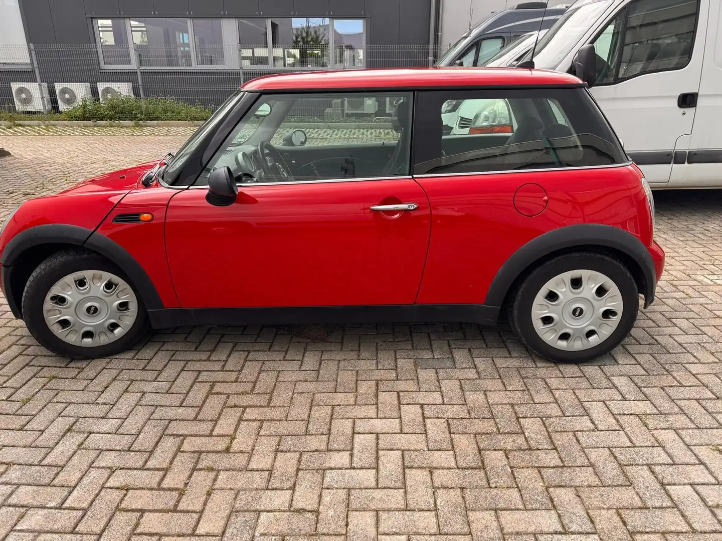 MINI Cooper - 1