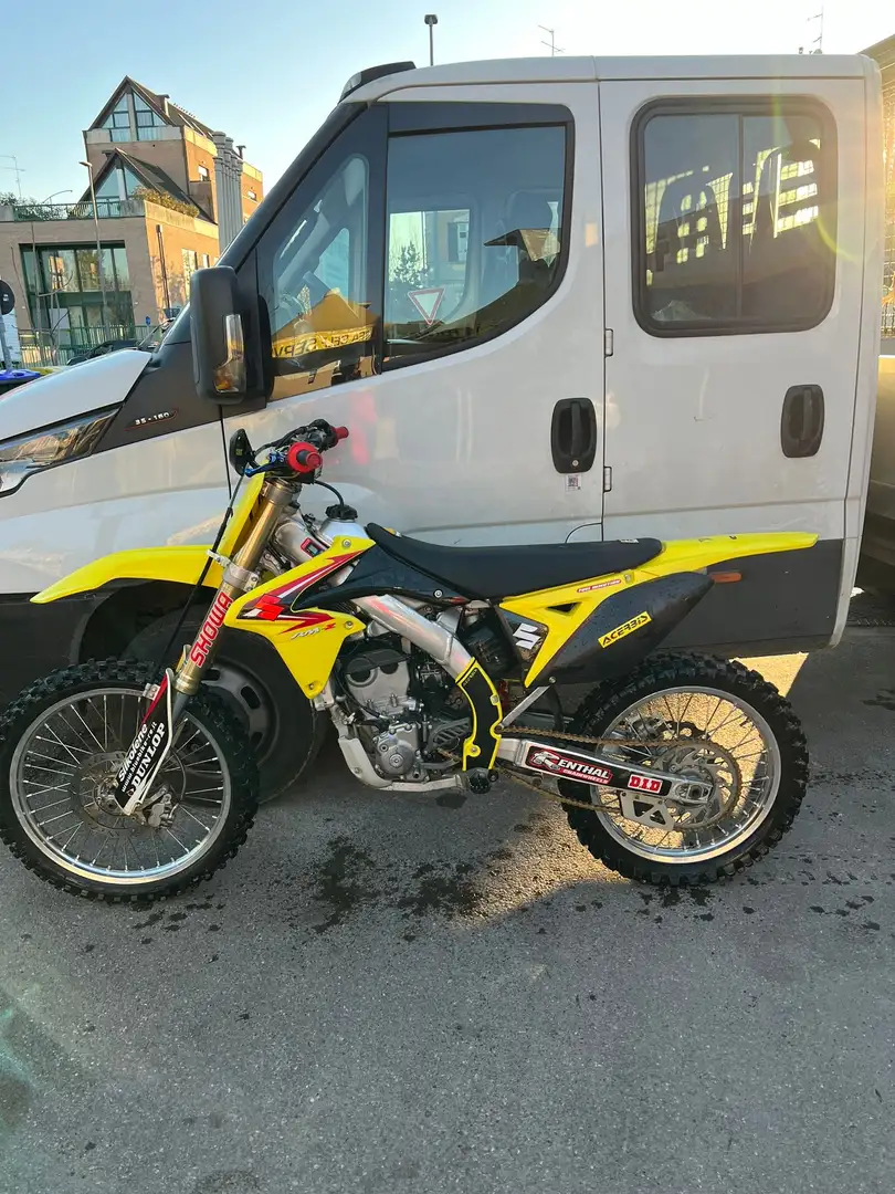 Suzuki RMZ 250 suzuki rmz 250 4 tempi - 1