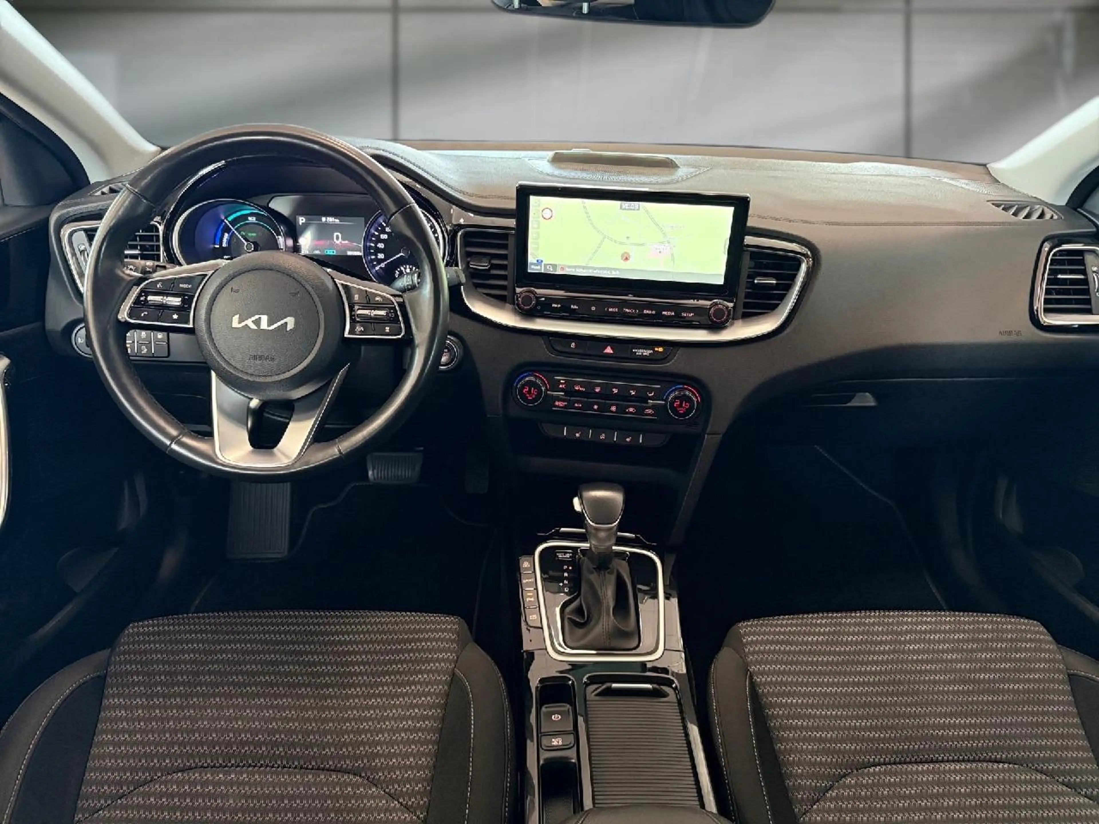 Kia Ceed SW / cee'd SW Plug-in Hybrid Spirit — photo 12