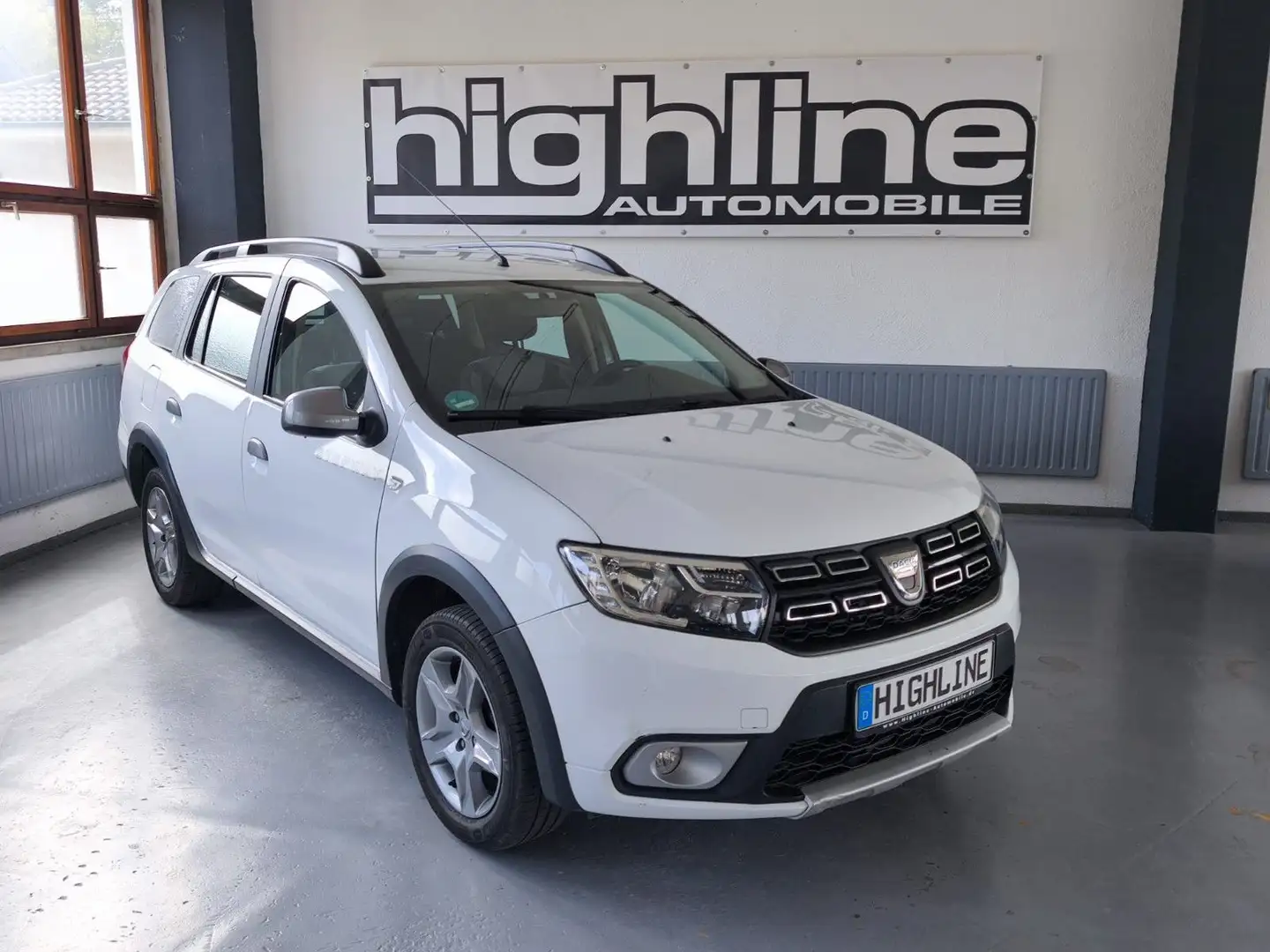 Dacia Logan MCV II Kombi Stepway -Navi,Kamera Wit - 1