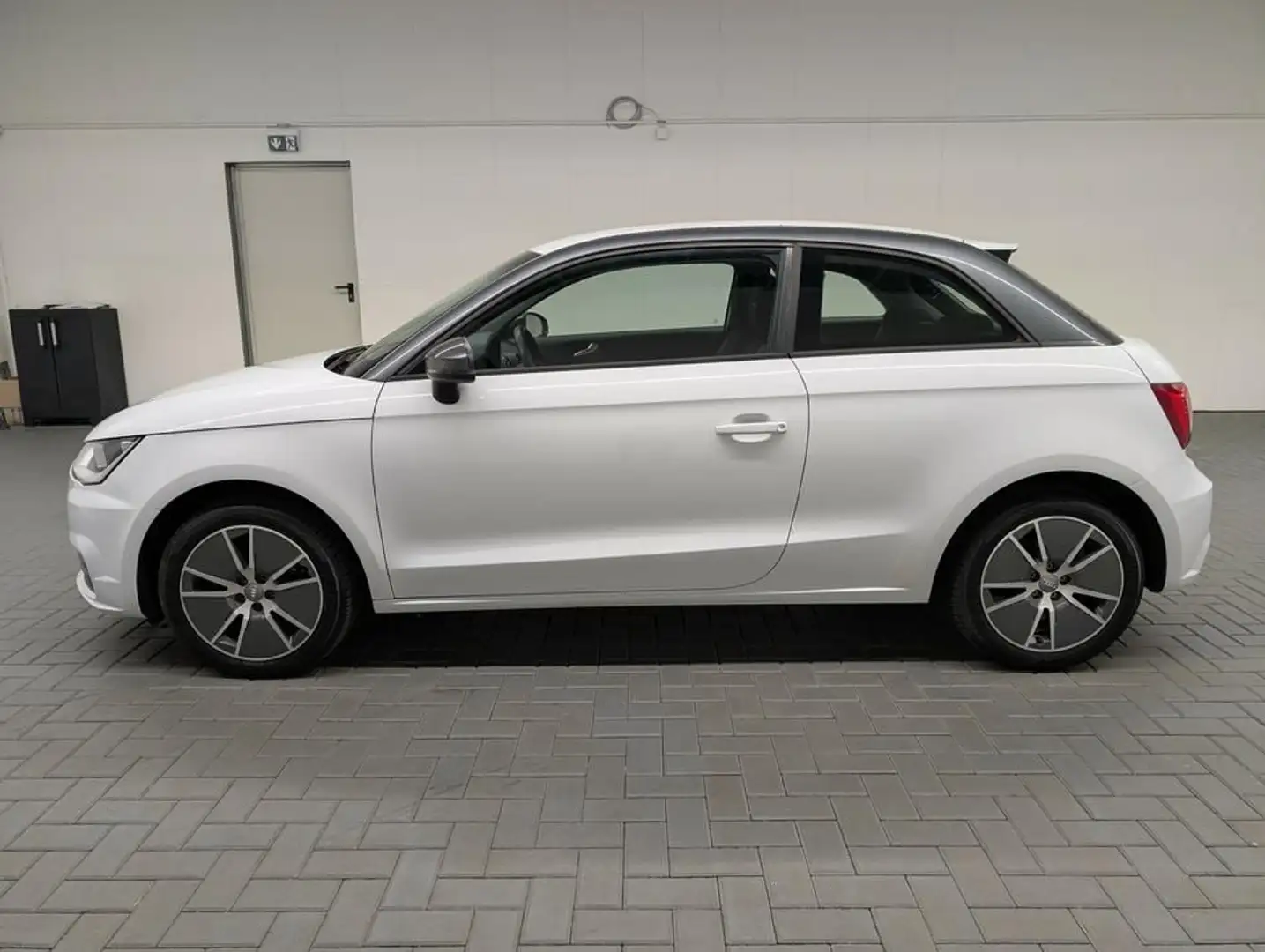 Audi A1 TFSI ultra Klimaautom./Radio-CD/SHZ/16 LM Weiß - 2