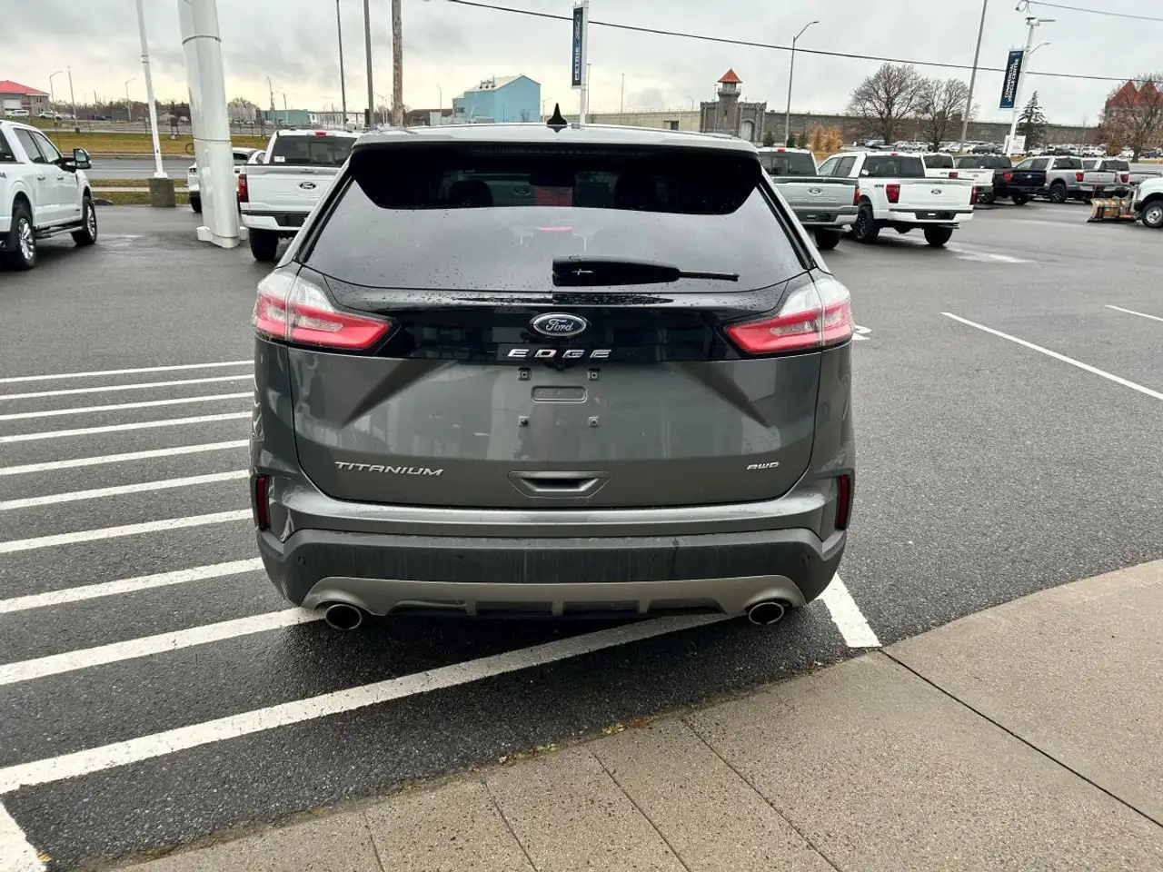 Ford Edge снимка Ford Edge