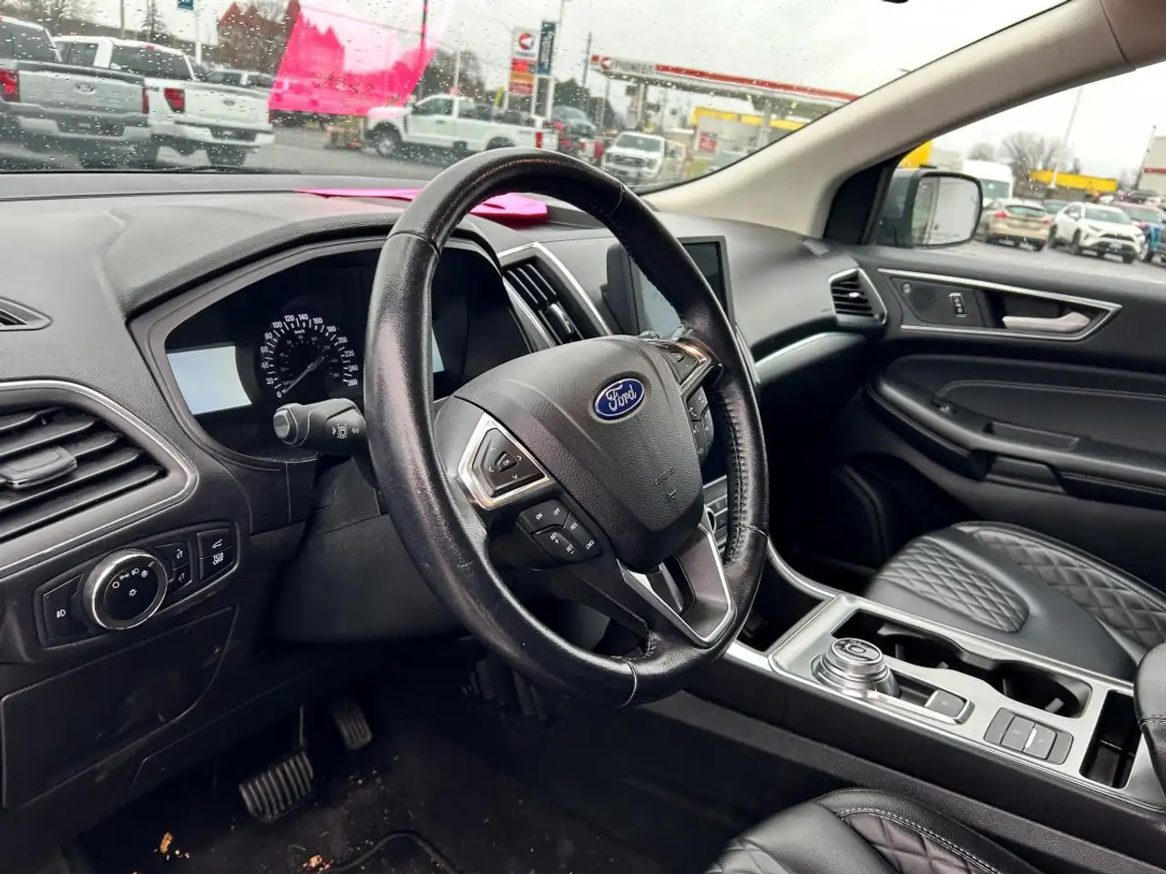 Ford Edge снимка Ford Edge