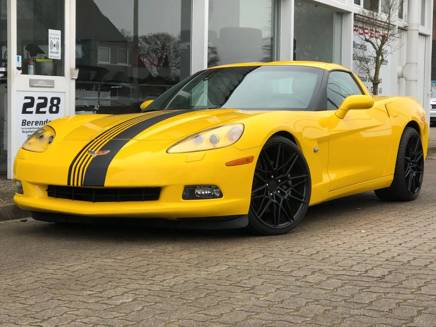 Corvette C6 6.0 V8 Targa Gelb - 1