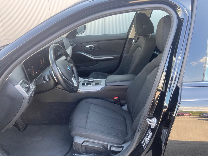 BMW 318 iA*Widescreen*DAB*Tempo*Sitzh*PDC*Navi.... — photo 11