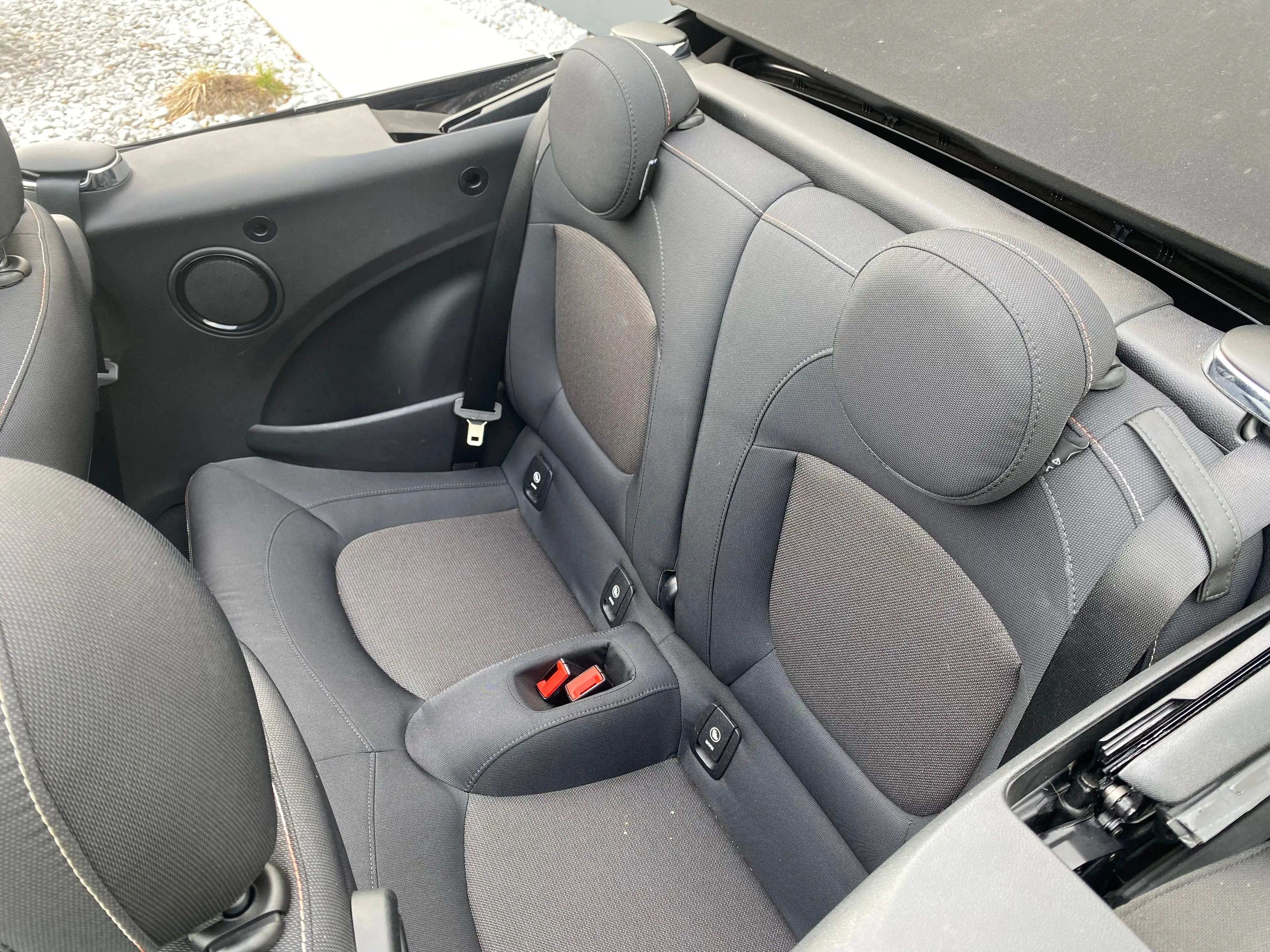 MINI One Cabrio Mini Cabriolet 1.5 One OPF (EU6d-TEMP) — photo 12