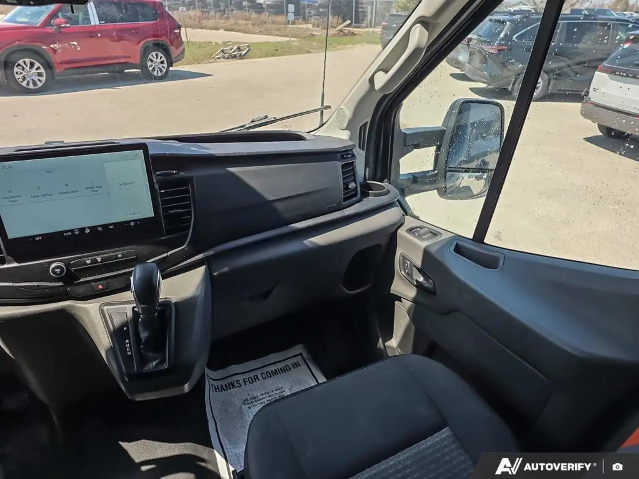 Ford Transit Cargo Van снимка Ford Transit Cargo Van