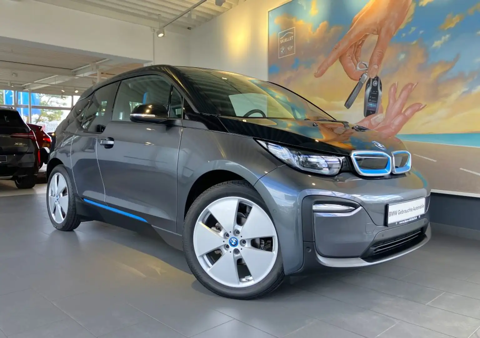 BMW i3 120 Ah KAM+NAVI+AC/DC+WÄRMEP.+DAB+SITZH+PDC Grau - 2